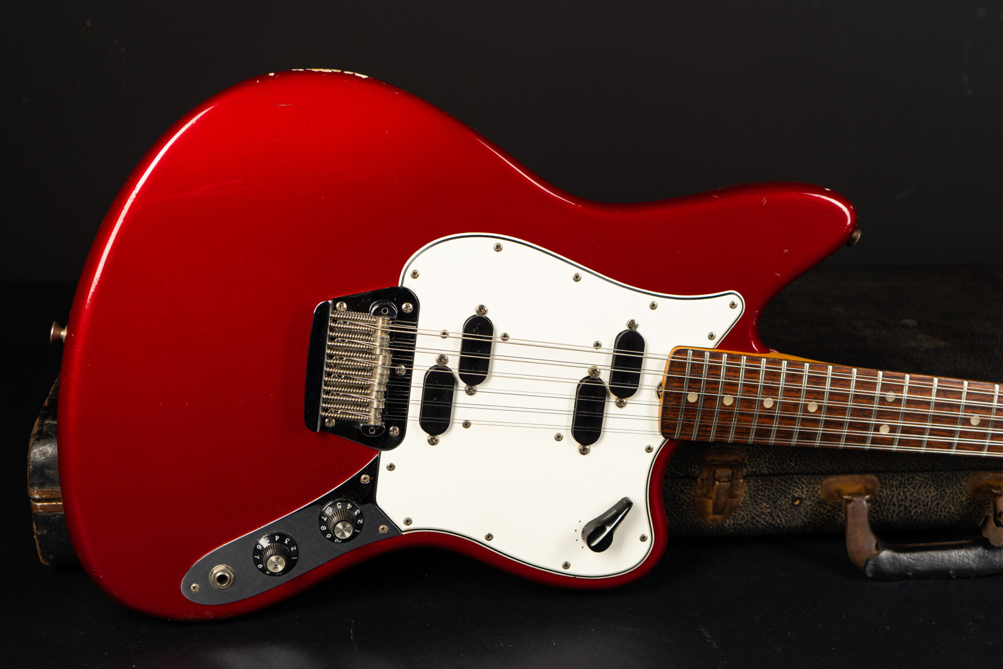 1966 Fender Electric XII – Candy Apple Red – GuitarPoint