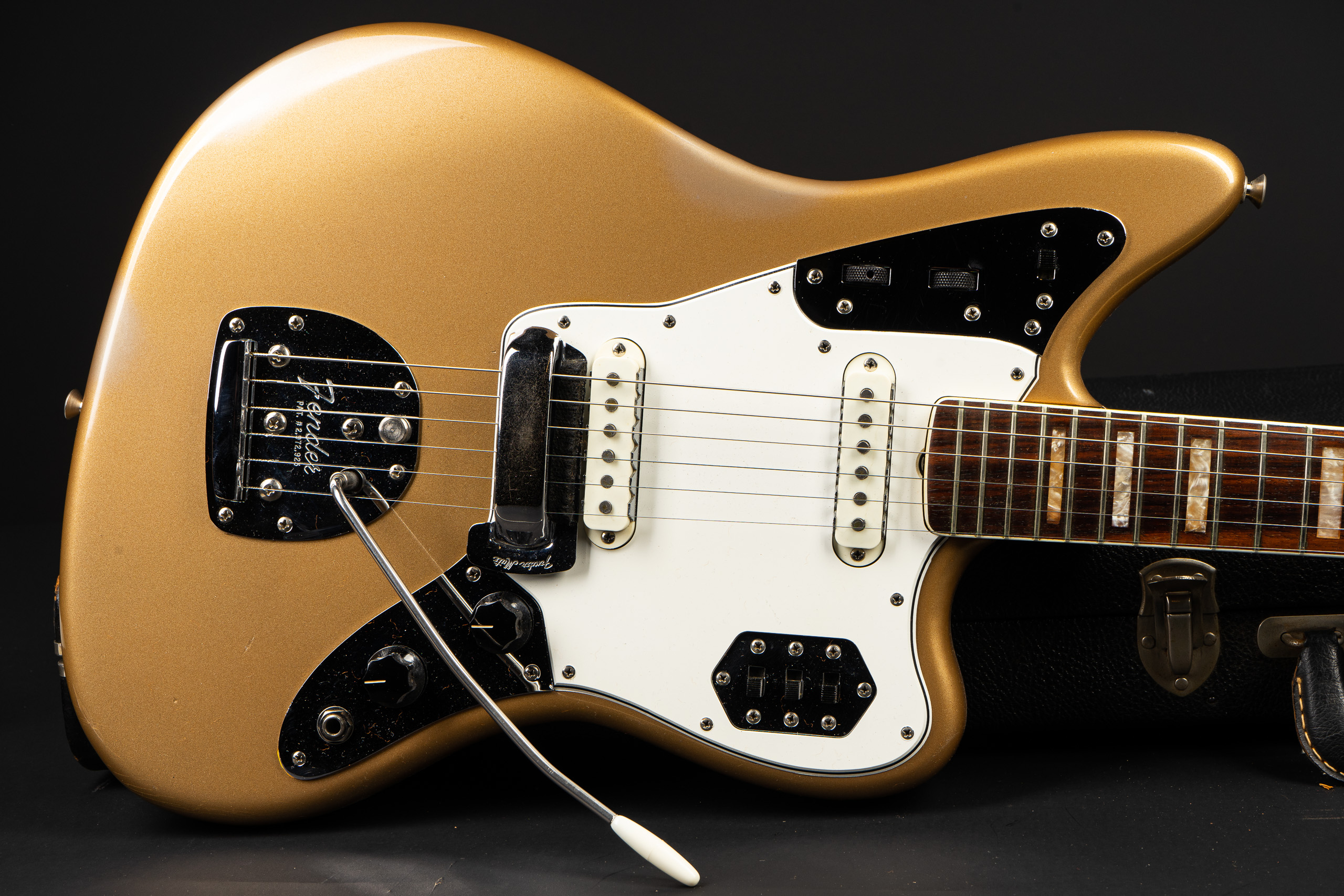 1966 Fender Jaguar - Firemist Gold exc+ - GuitarPoint