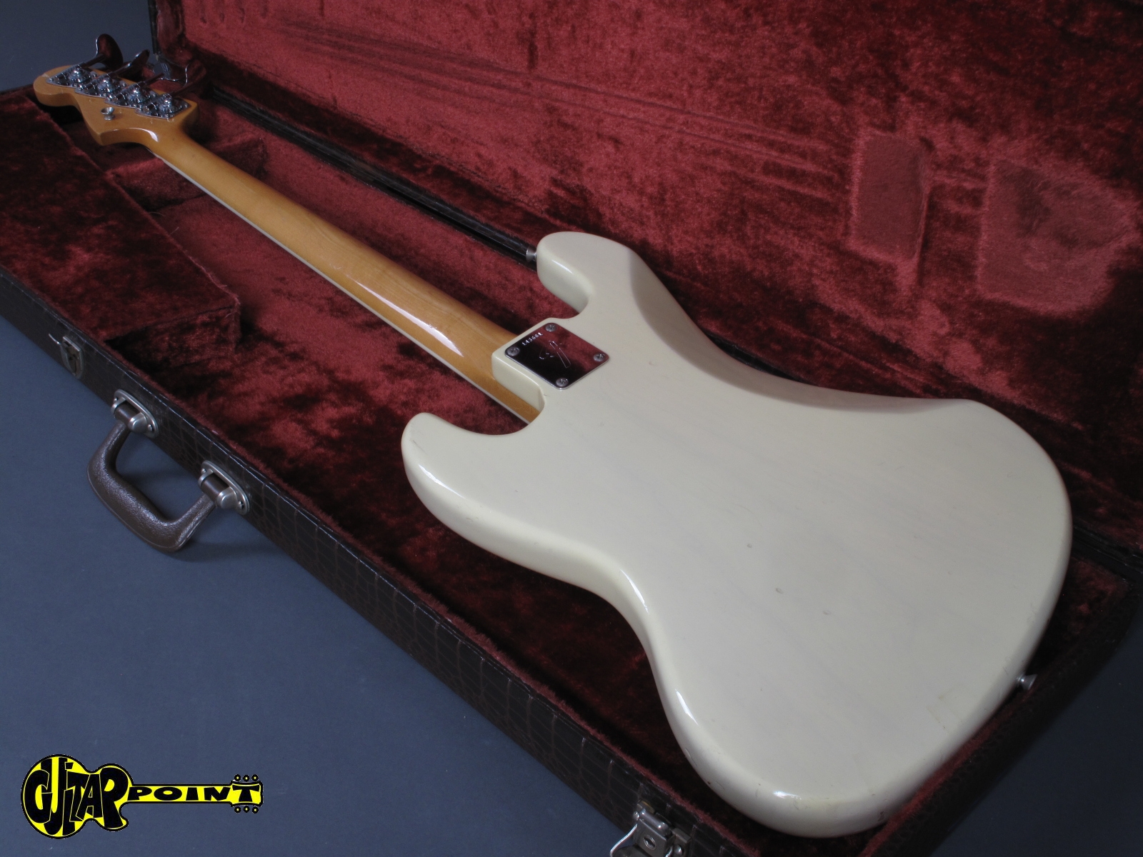 『新品』Fender Standard Jazz Bass アイボリー Fender Standard Jazz Bass Guitar Olympic White | Guitar Center