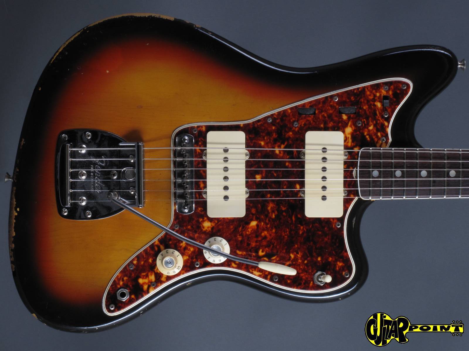 1966 Fender Jazzmaster – 3-tone Sunburst – GuitarPoint