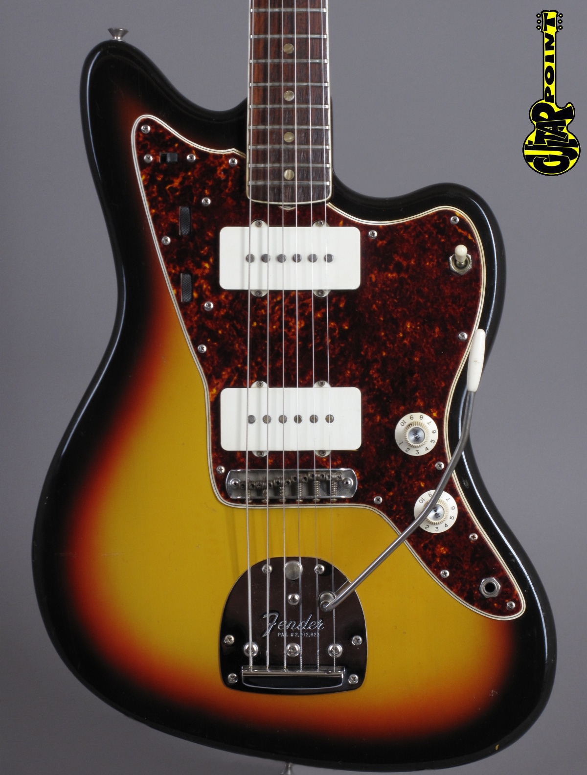 1966 Fender Jazzmaster – 3-tone Sunburst – GuitarPoint