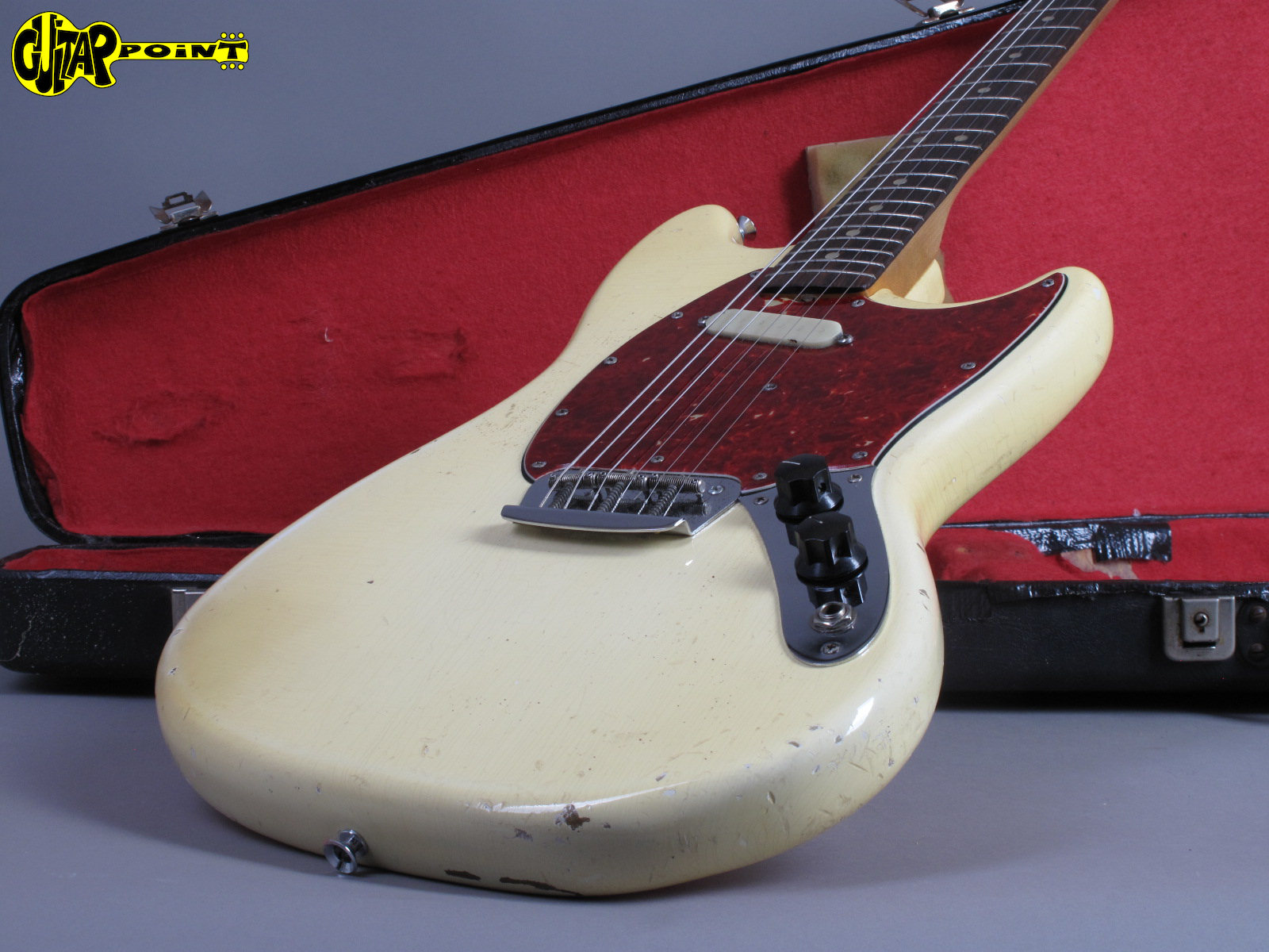 1966 fender musicmaster 2