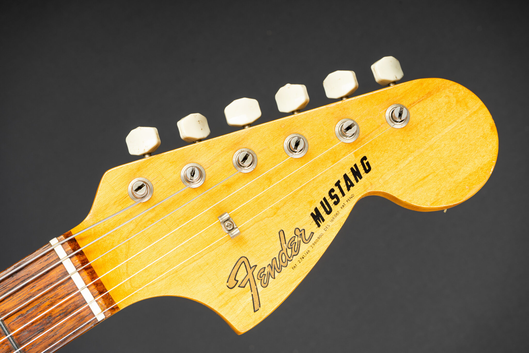 Fender Mustang  ショアラインゴールド  新品同様 FENDER Mustang|ドルフィンギターズ