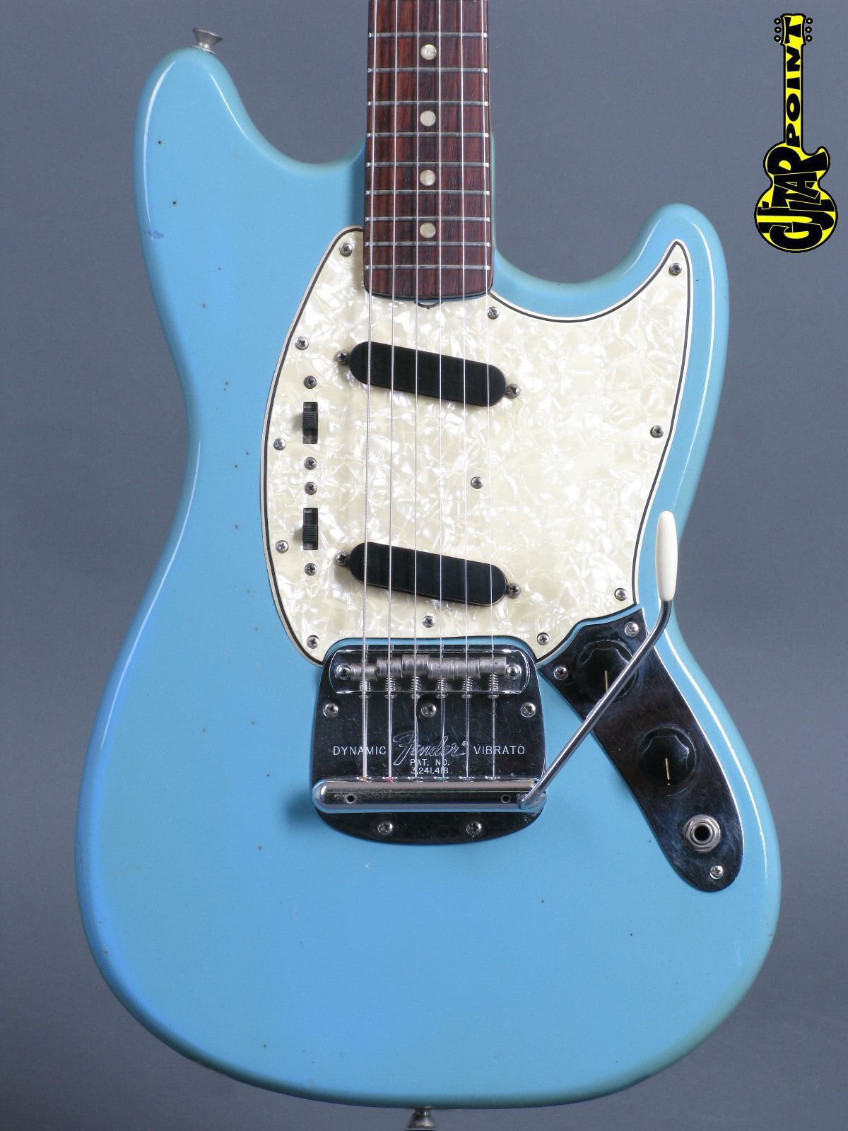 fender daphne blue mustang