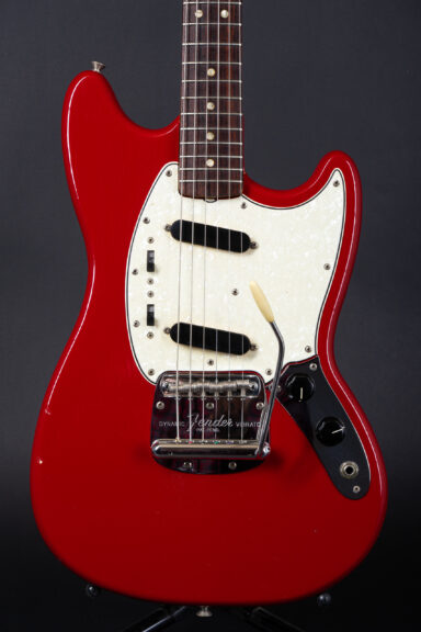 1966 Fender Mustang - Red ...exc+