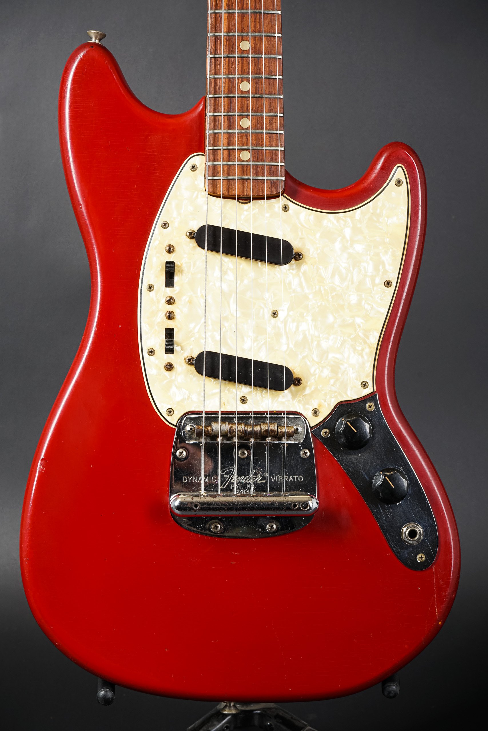 fender mustang guitar red