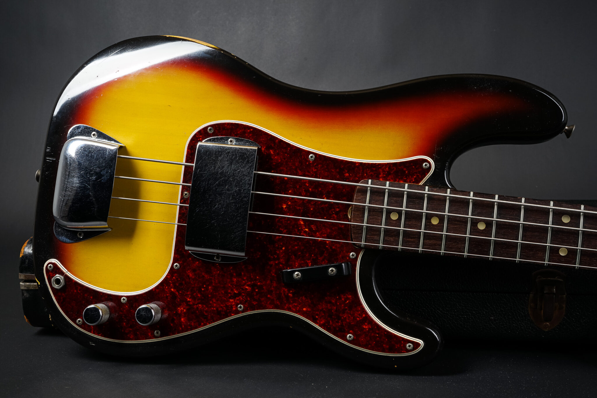 Fender Precision Bass サンバースト 1966 Fender Precision Bass 3-Tone Sunburst. All Original