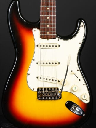 1966 Fender Stratocaster - Sunburst