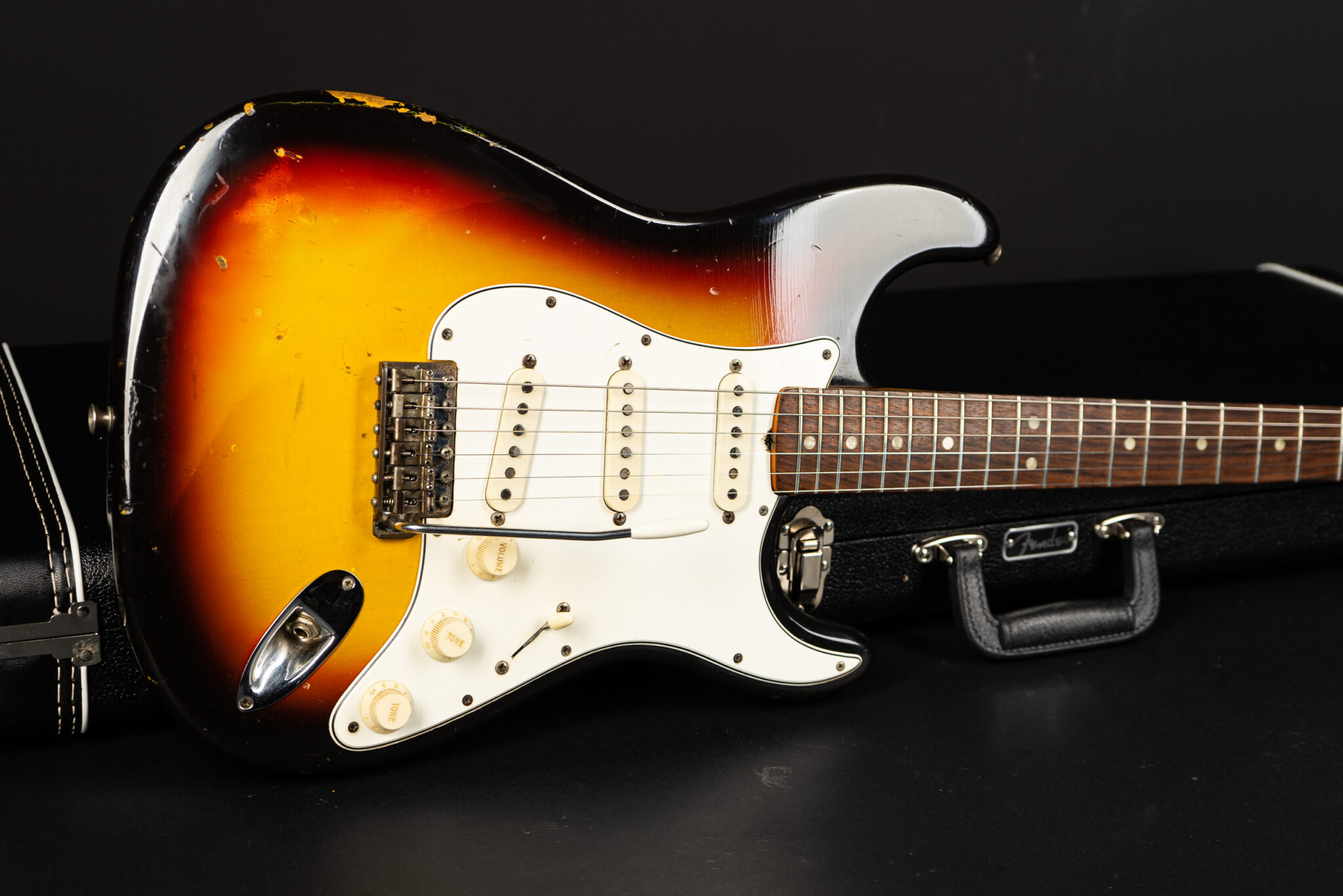 1966 Fender Stratocaster – Sunburst – GuitarPoint