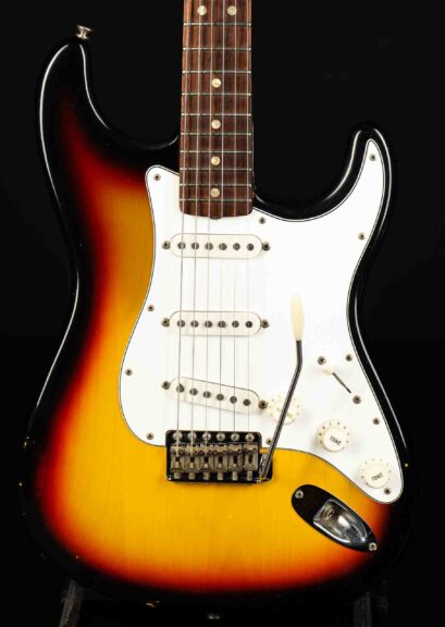 1966 Fender Stratocaster - Sunburst