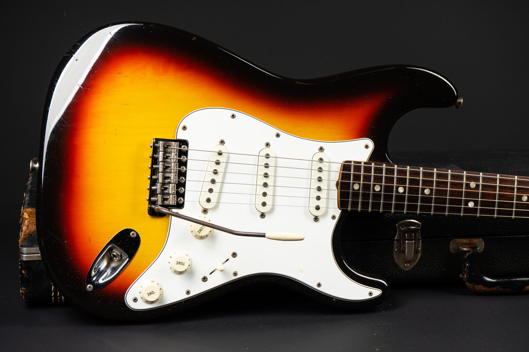 1966 Fender Stratocaster – Sunburst …exc+ – GuitarPoint