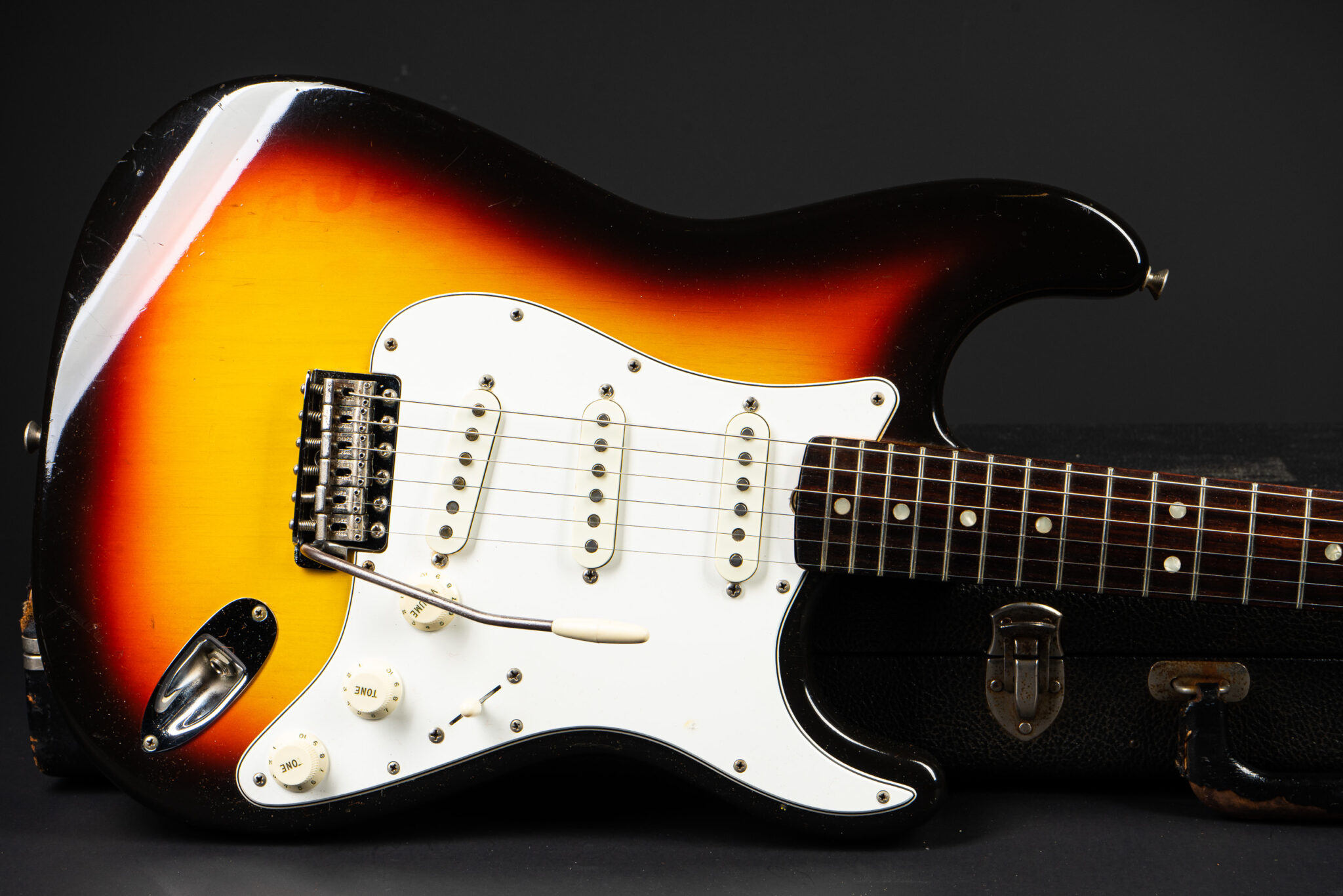 Fender Stratocaster Sunburst 1963 – Chicago Music Exchange