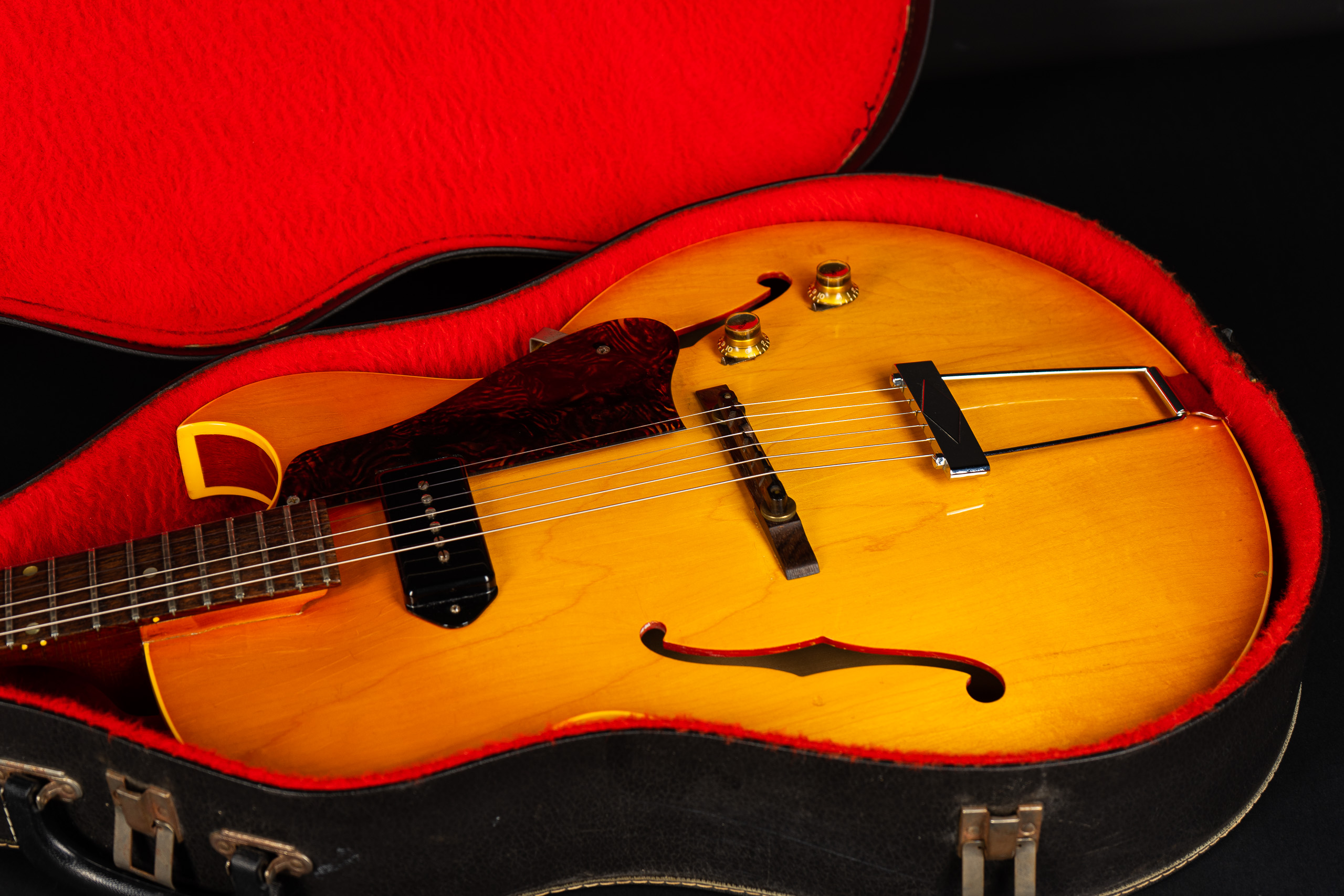 1966 Gibson ES-125 T - Sunburst - GuitarPoint 1966 Gibson ES-125 T - Sunburst - GuitarPoint