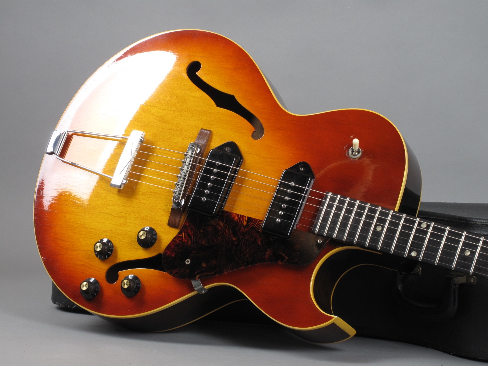 gibson es 125 tdc string chatter