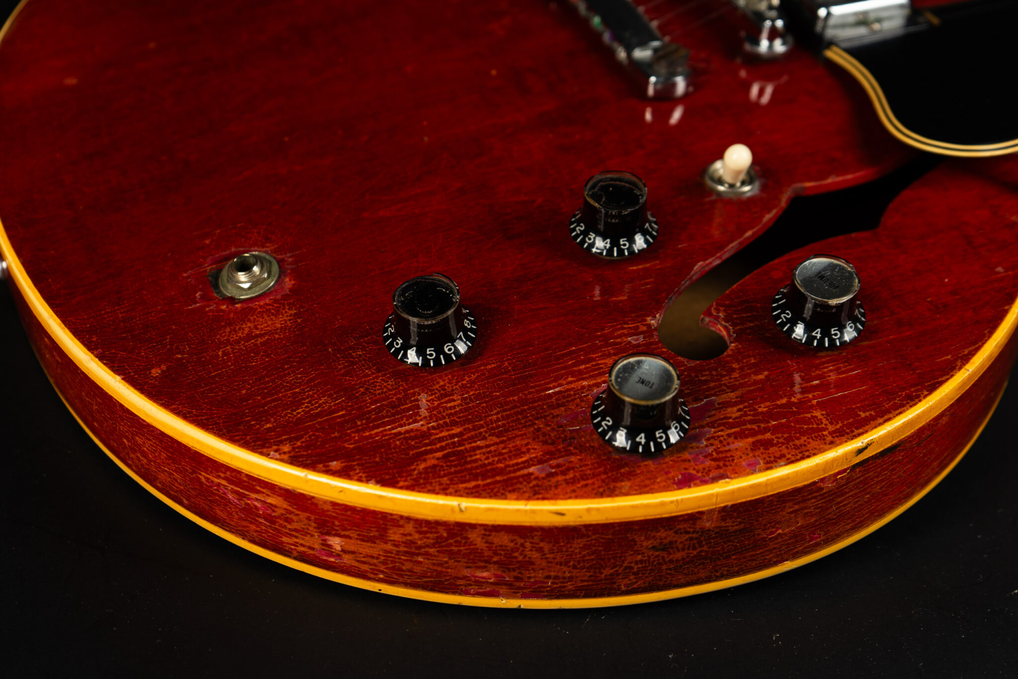 Gibsonエンドピン1967年 Gibson ES-335 1967 | Gruhn Guitars