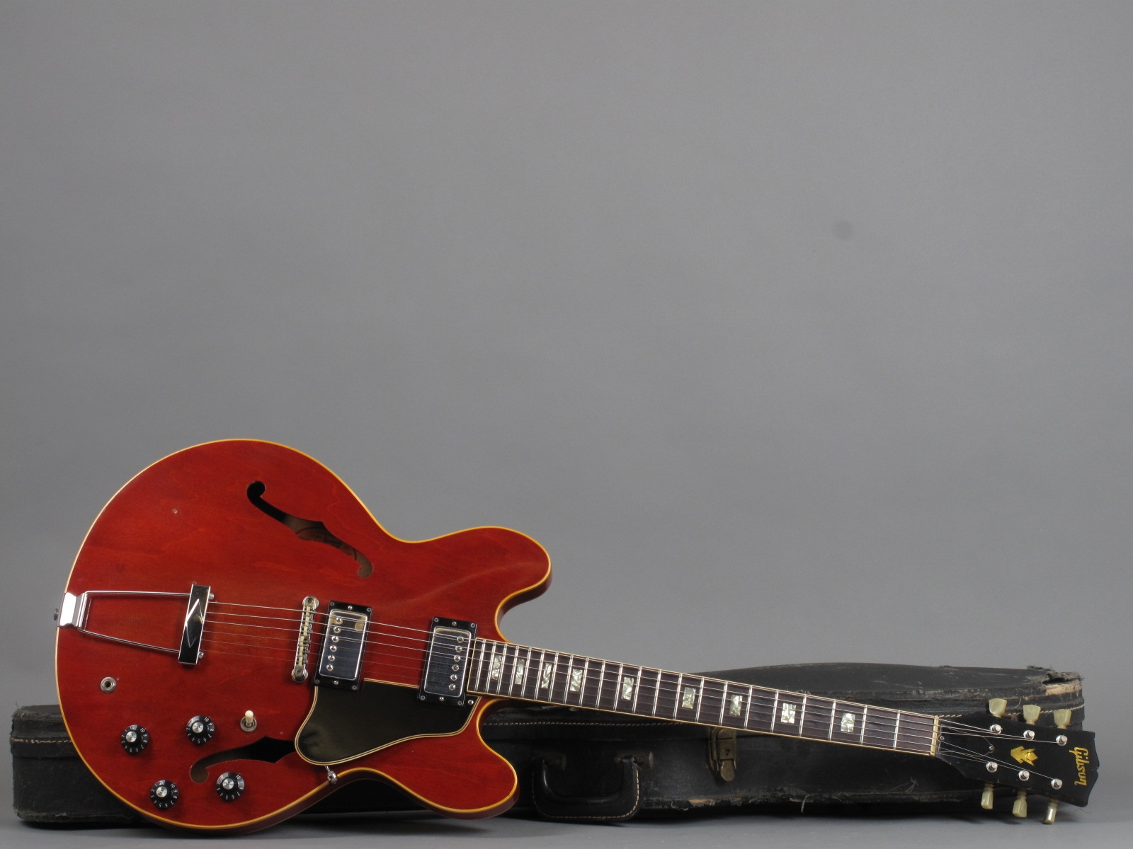 1967 Gibson ES-335 TDC – Cherry – GuitarPoint
