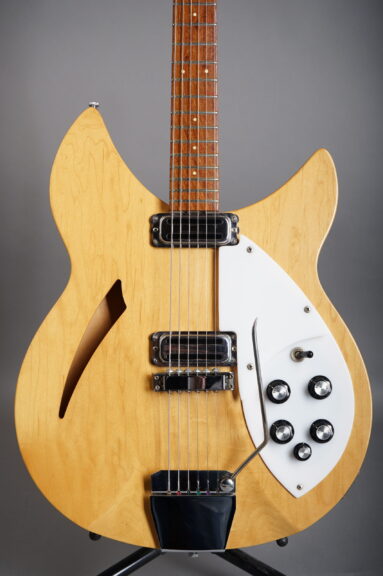 1967 Rickenbacker 335 - Mapleglo