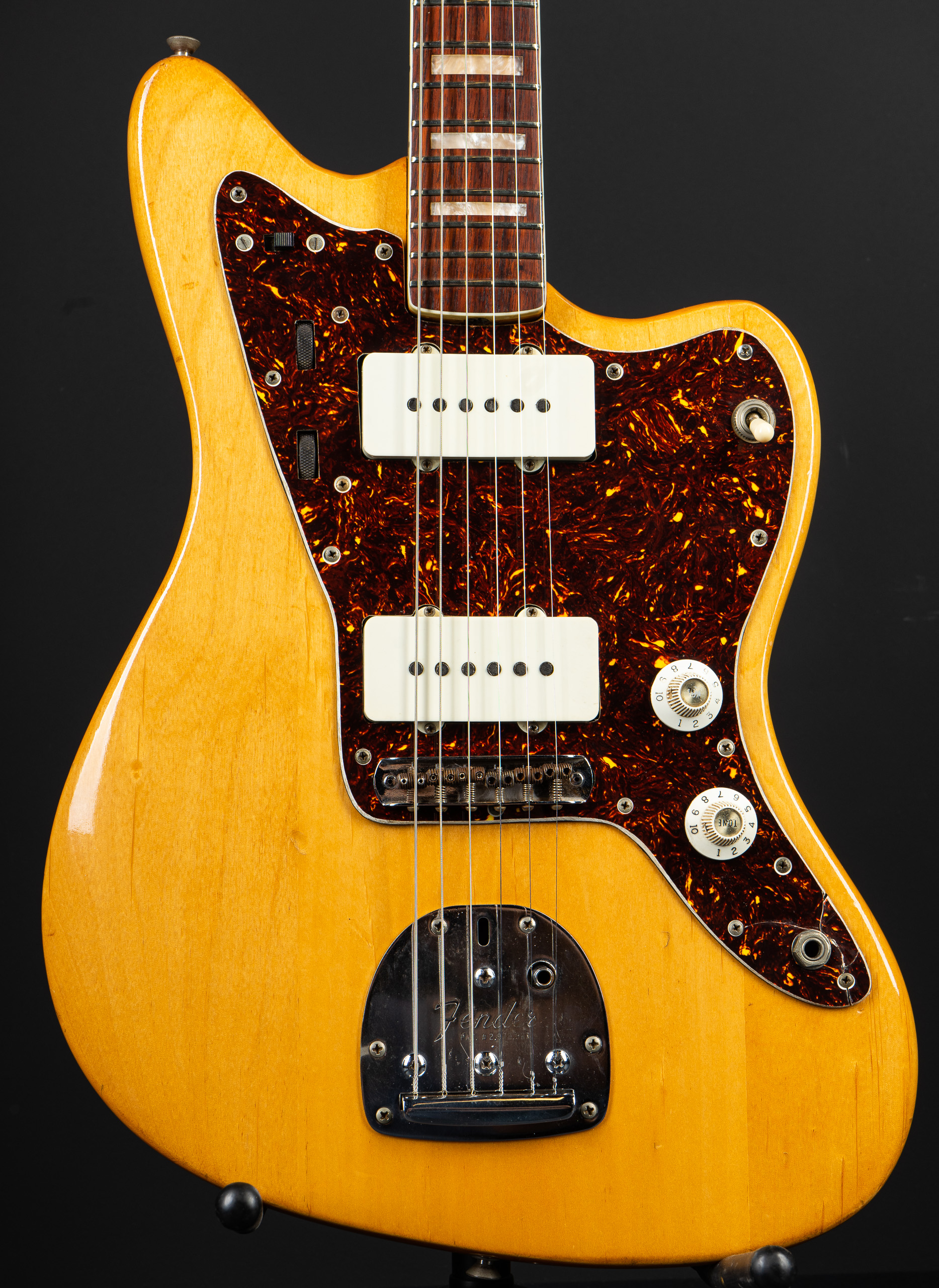 Fender jazzmaster outlet yellow