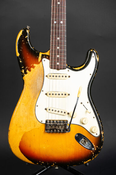 1968 Fender Stratocaster - Sunburst