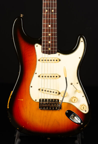 1968 Fender Stratocaster - Sunburst