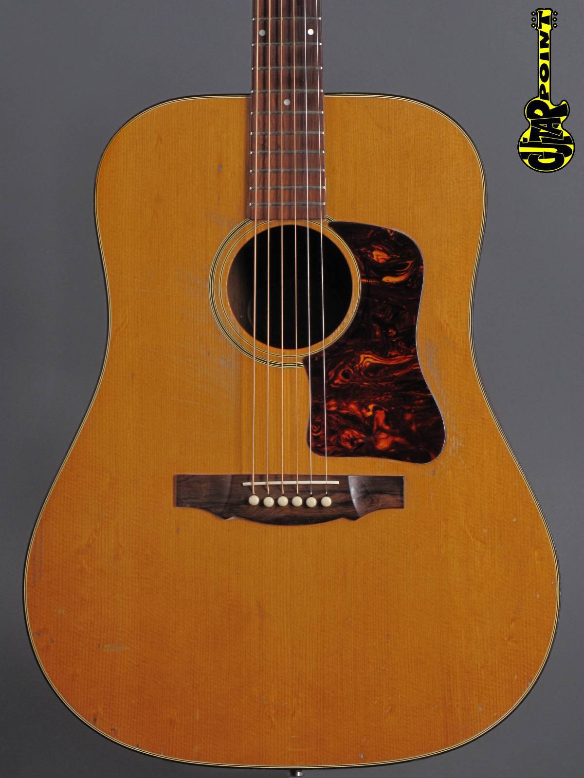 guild d35 acoustic guitar