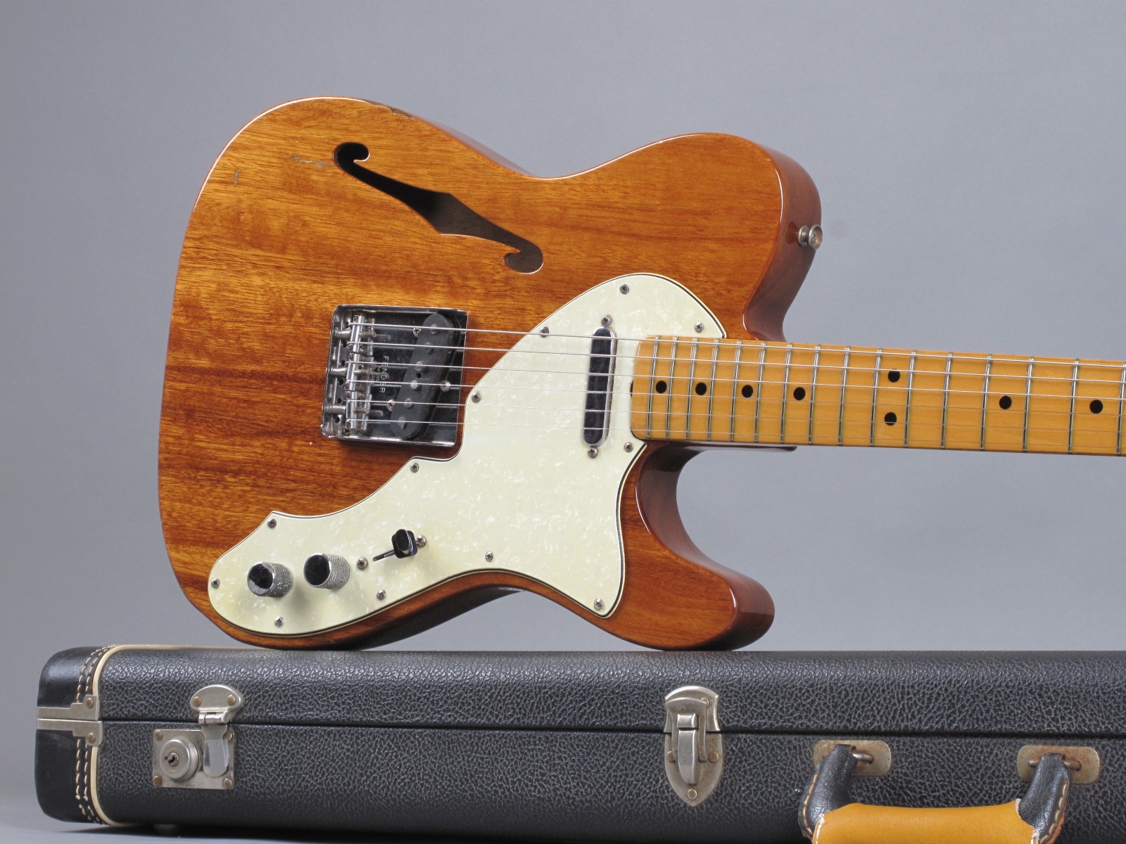 1969 Fender Telecaster Thinline Mahogany Natural GuitarPoint