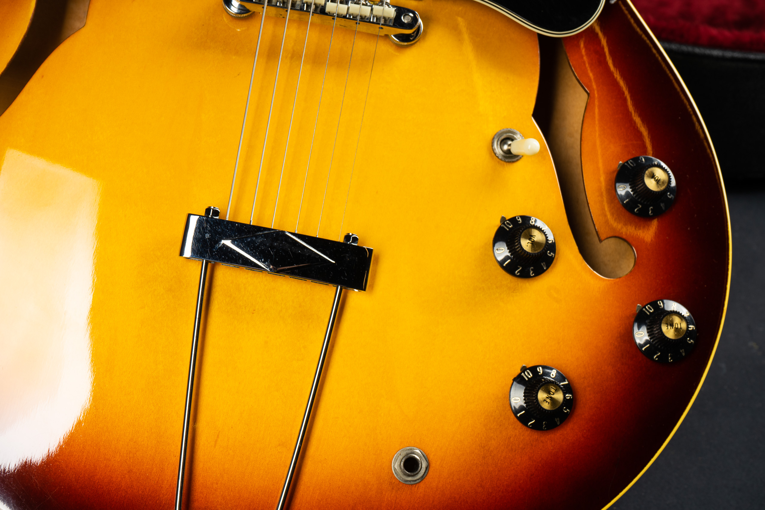 1969 Gibson ES-330 TD - Sunburst (Long neck) - GuitarPoint