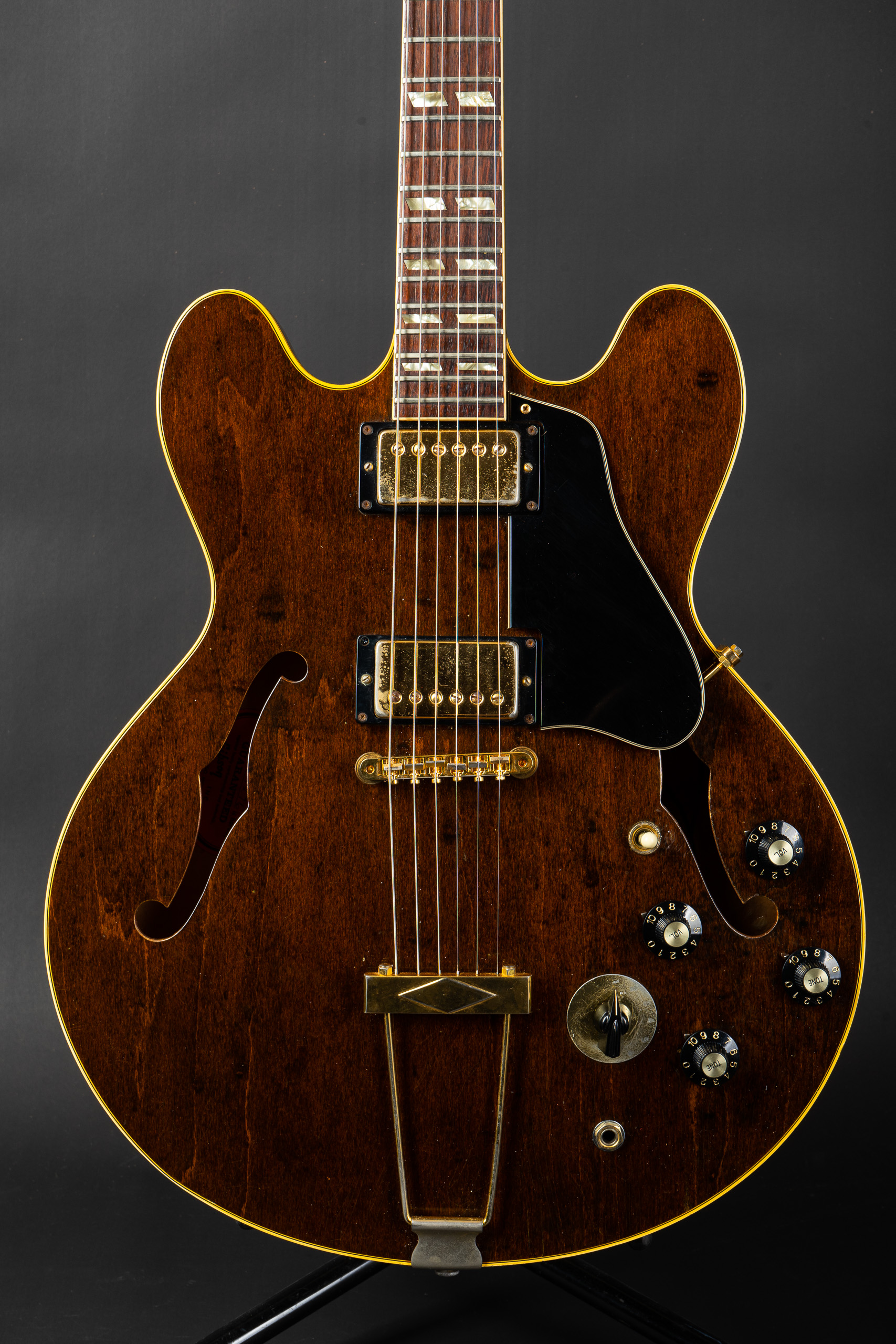 gibson es walnut