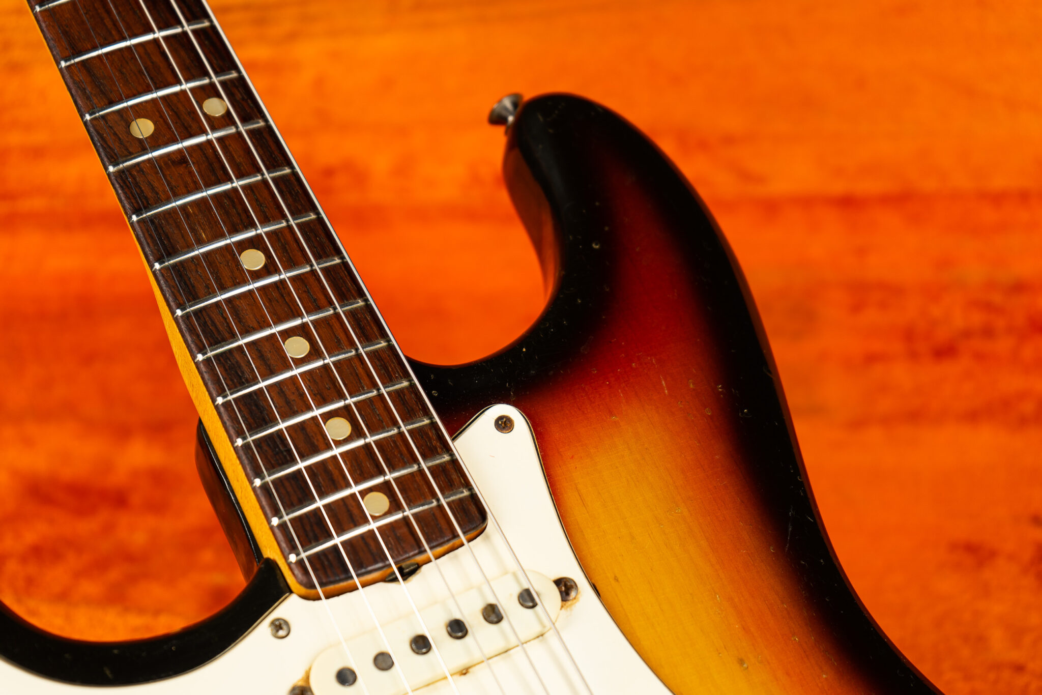 1970 Fender Stratocaster – Sunburst – Lefthand – GuitarPoint