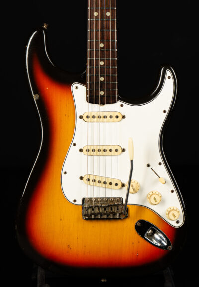 1966 Fender Stratocaster - Sunburst