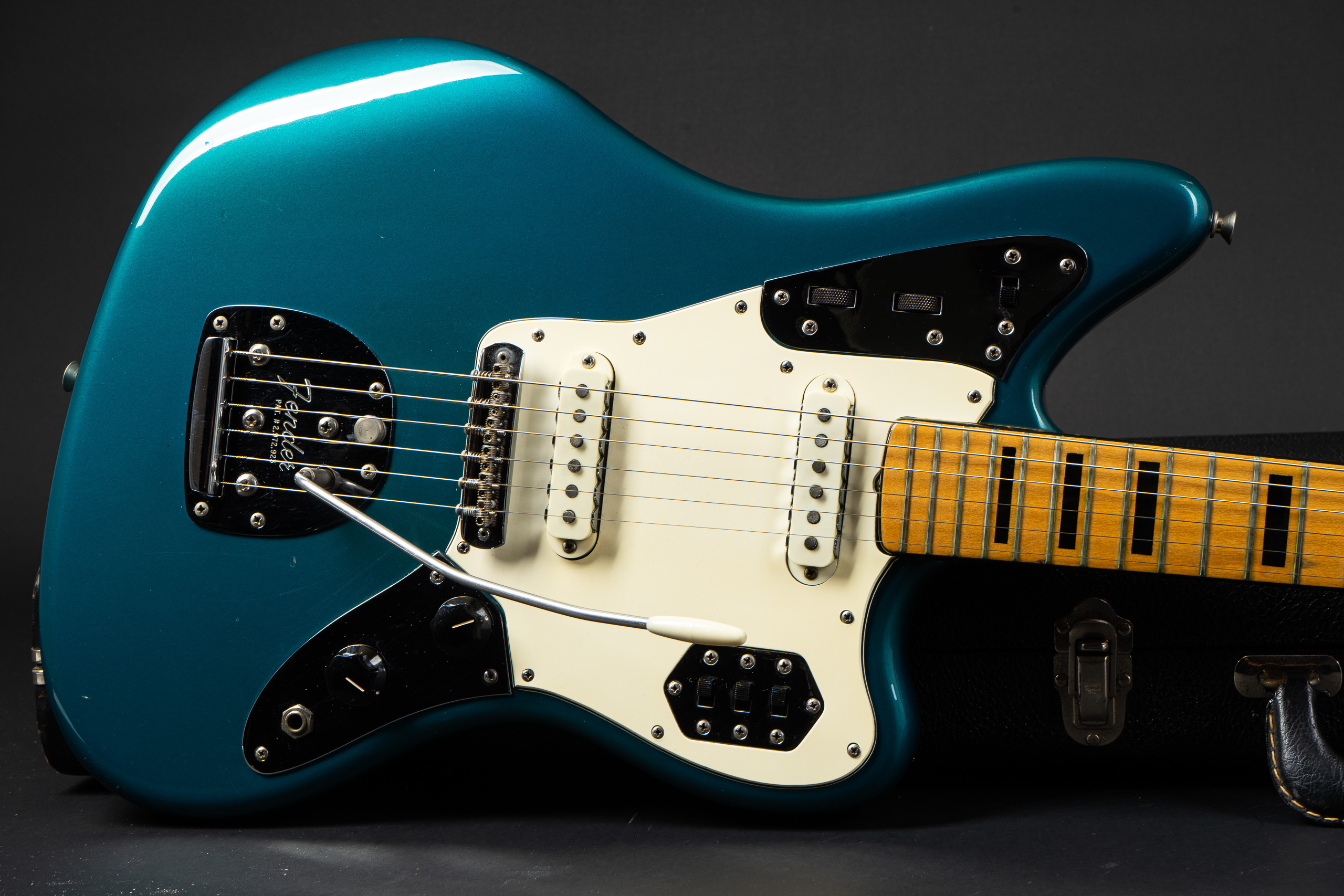 1971 Fender Jaguar - Lake Placid Blue - GuitarPoint