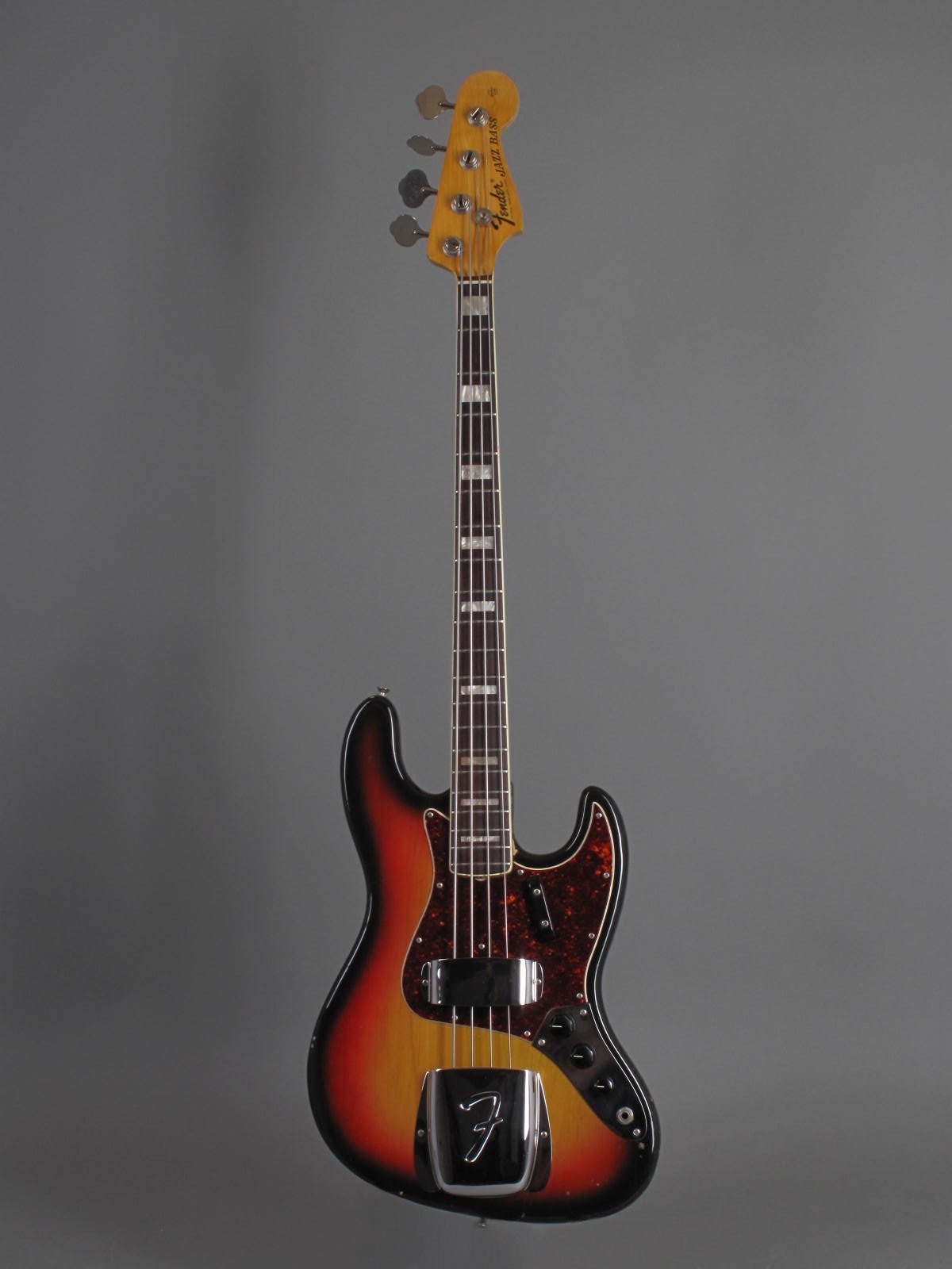 1971 Fender Jazz Bass – 3t-Sunburst – GuitarPoint