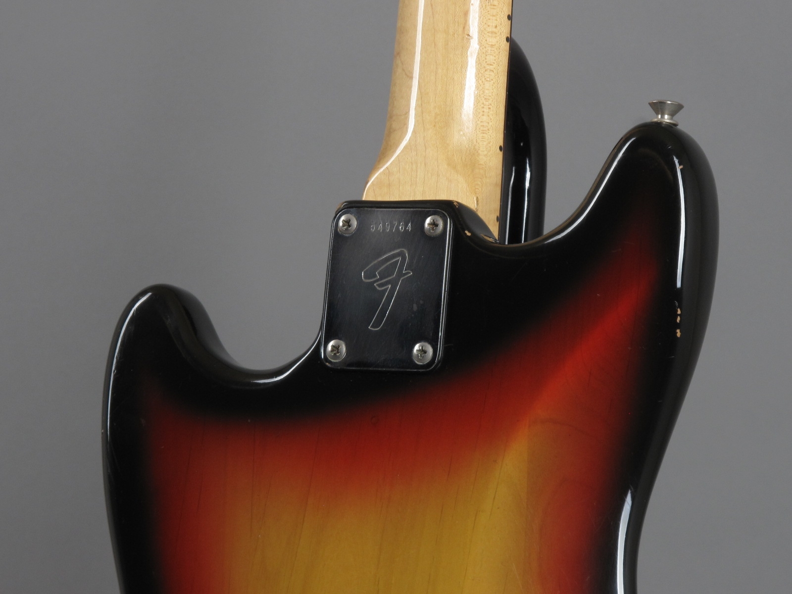 1972 Fender Mustang – 3-t Sunburst – GuitarPoint