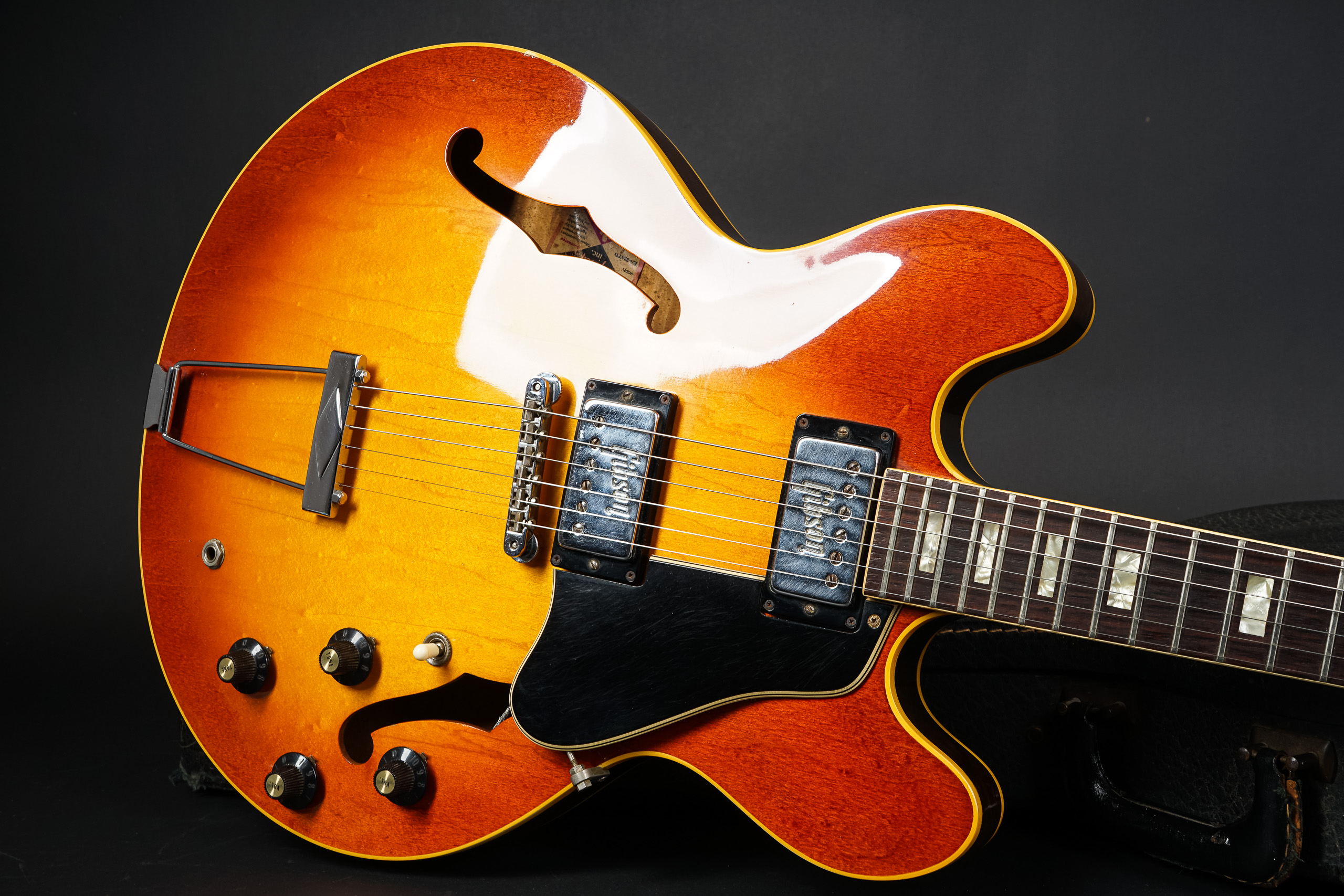 【希少】Gibson ES-335 Ice Tea Sunburst 1972 Gibson ES-335 TD - Iced Tea Burst - GuitarPoint