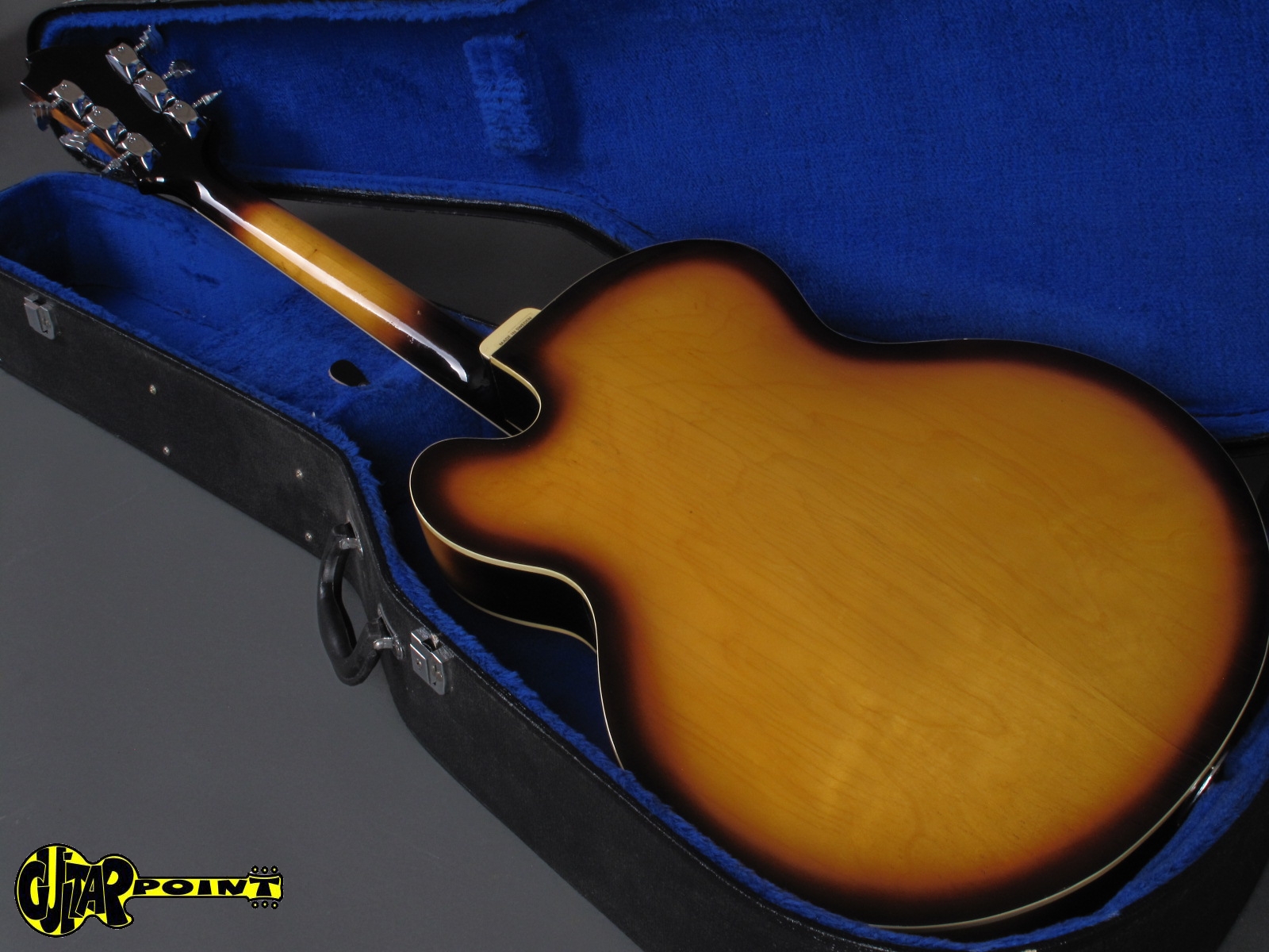 1972 Hagstrom Jimmy – Sunburst – GuitarPoint