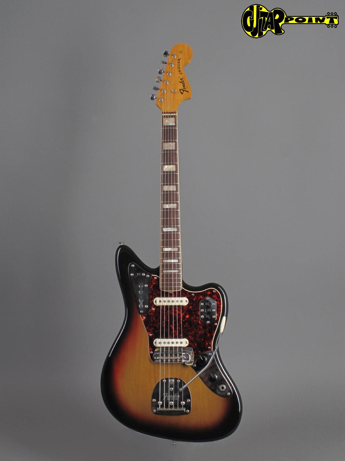 1973 Fender Jaguar – 3-tone Sunburst – GuitarPoint 1973 Fender Jaguar – 3-tone Sunburst – GuitarPoint