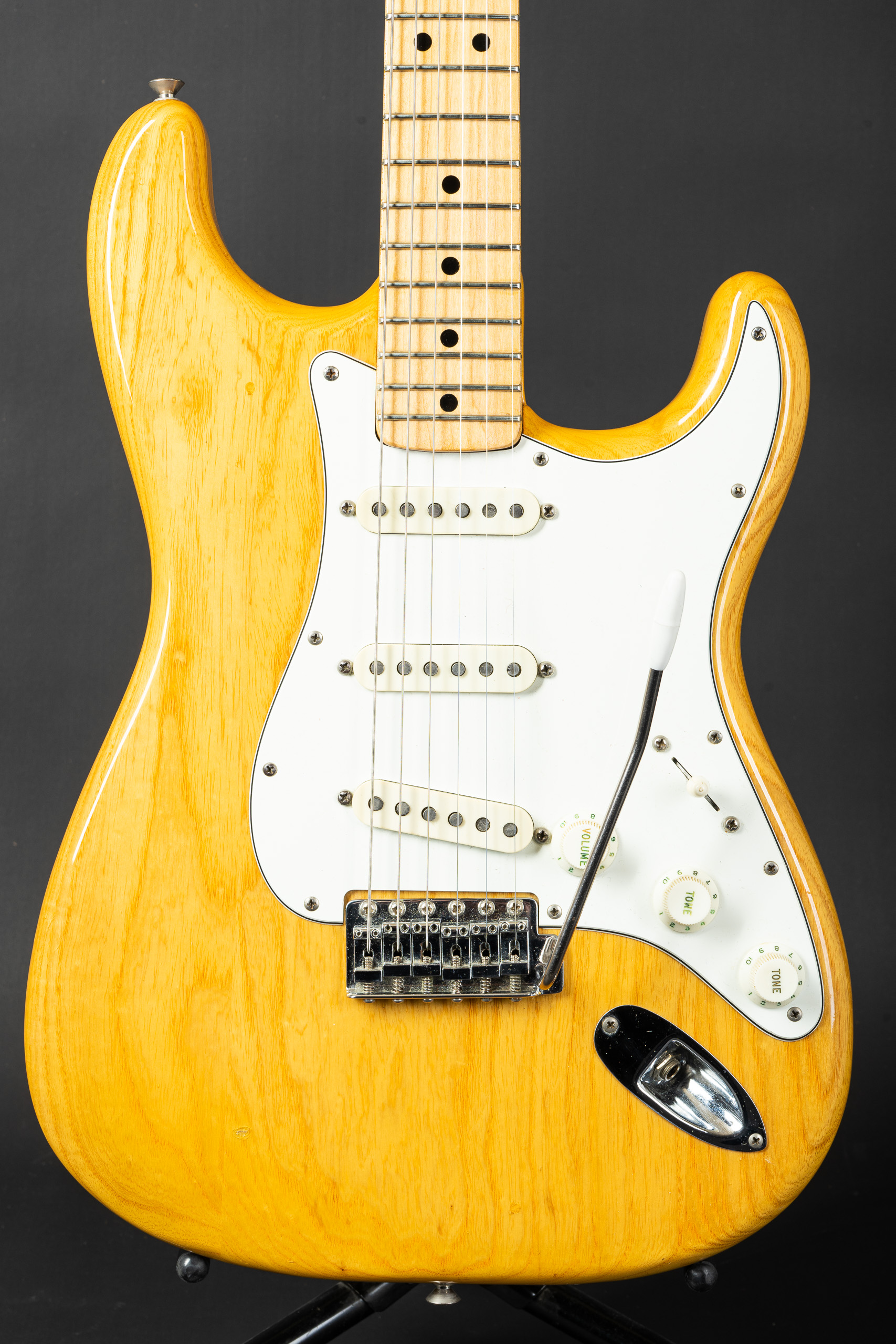 1973 Fender Stratocaster – Natural – GuitarPoint