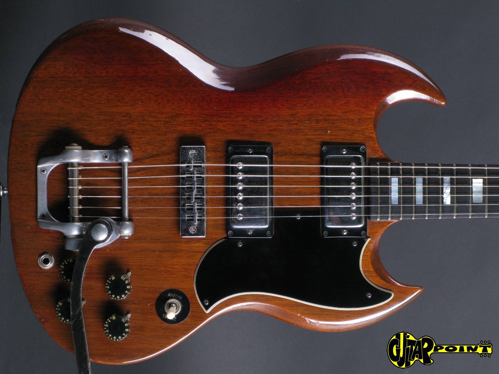 gibson sg 1973 bigsby