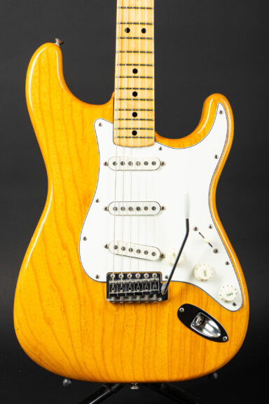1974 Fender Stratocaster - Natural