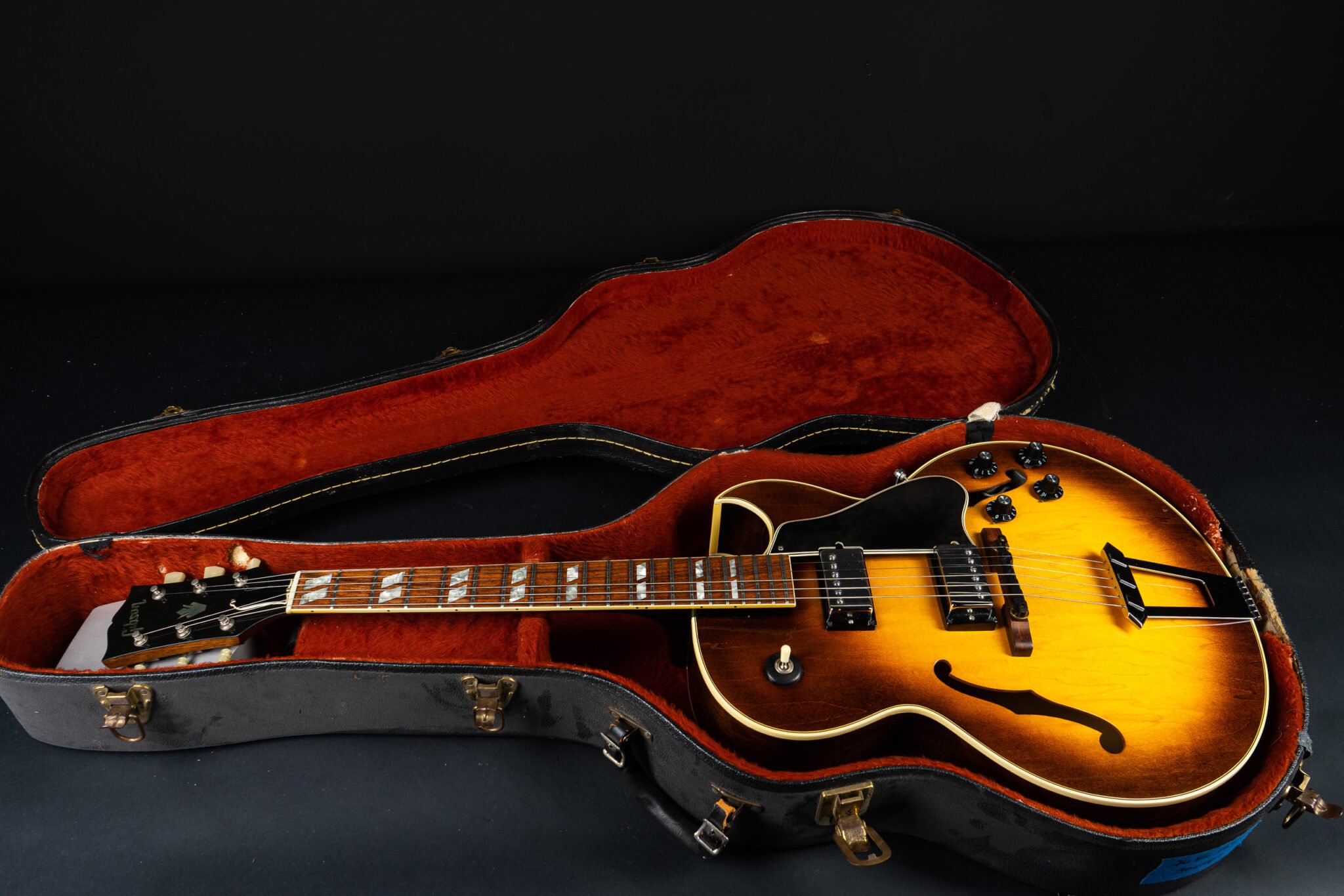 1974 Gibson ES-175 – Sunburst – GuitarPoint