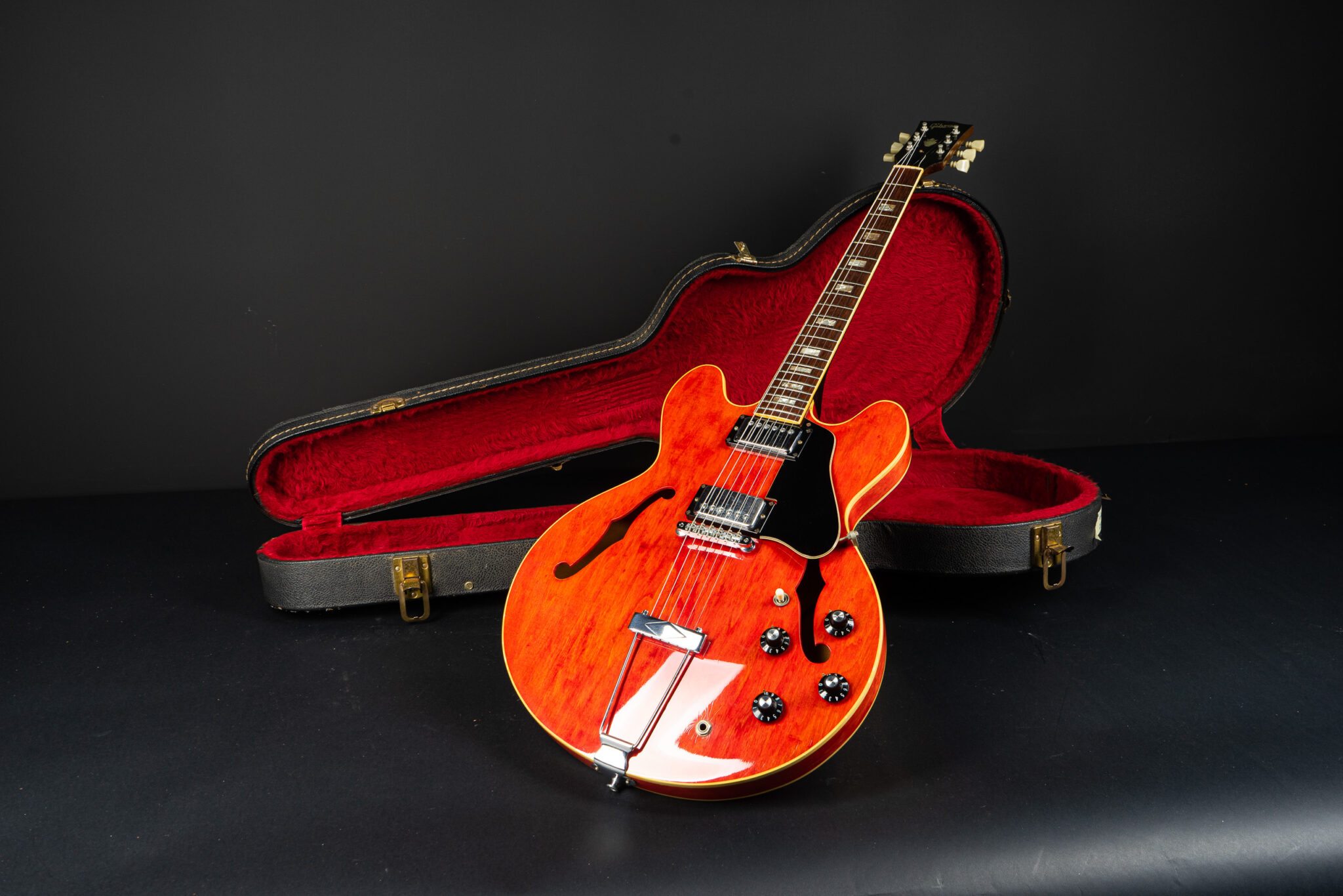 1974 Gibson ES-335 TD – Cherry – GuitarPoint