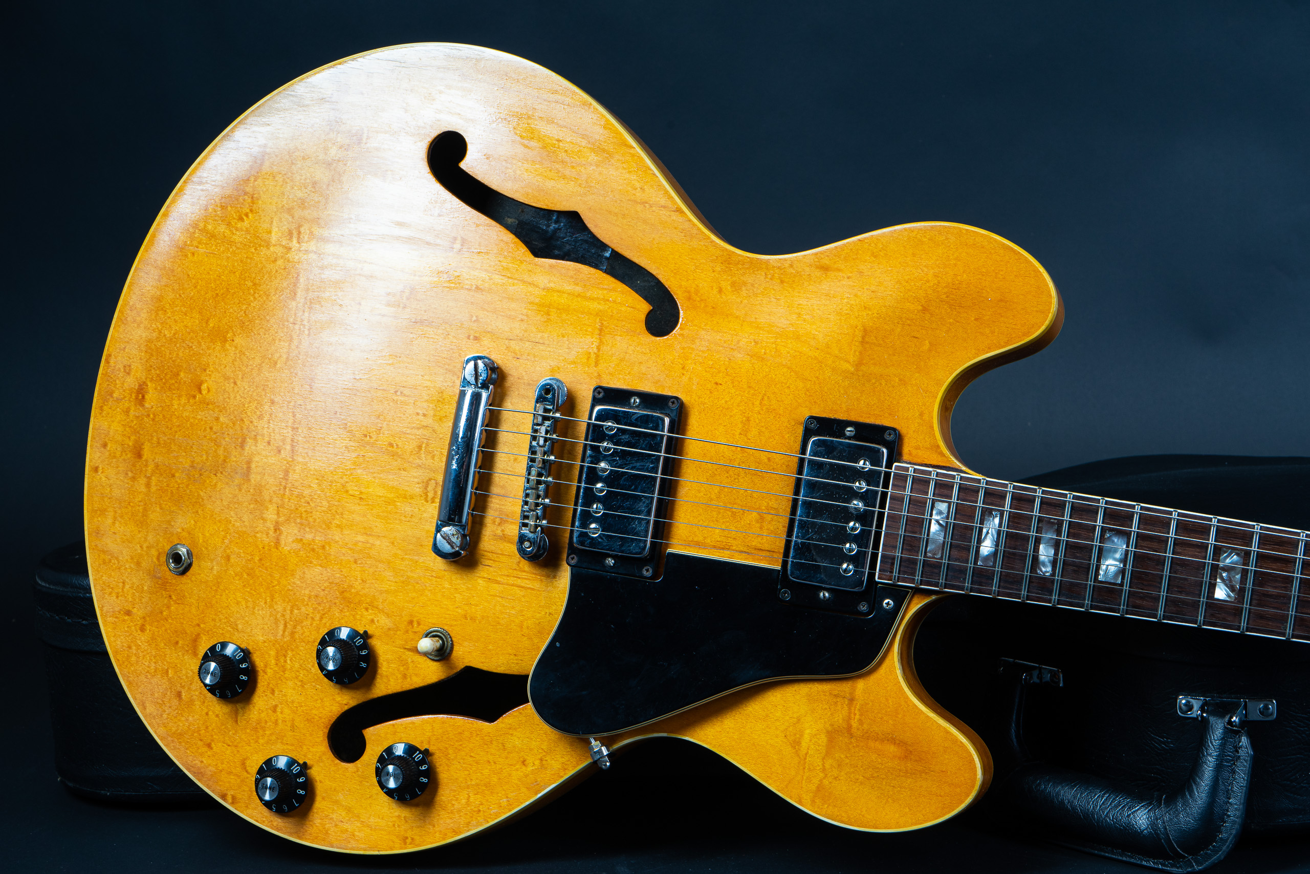 ギター Gibson 1974 ES-335 TD 1974 Gibson ES-335 TD - Natural Stripped - GuitarPoint
