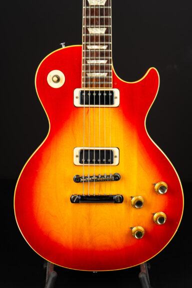 1974 Gibson Les Paul Deluxe - Cherry Sunburst