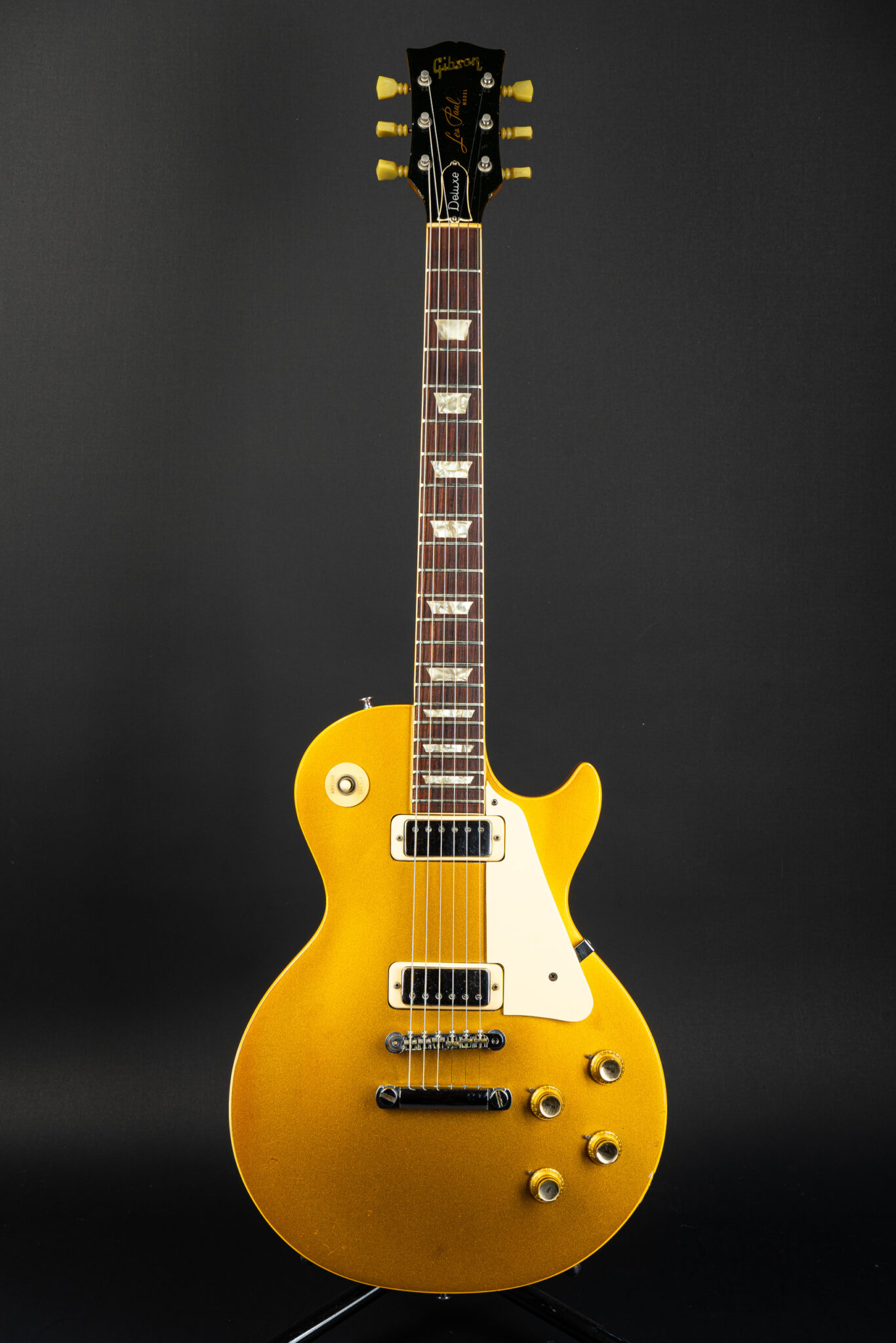 1974 Gibson Les Paul Deluxe – Goldtop – GuitarPoint