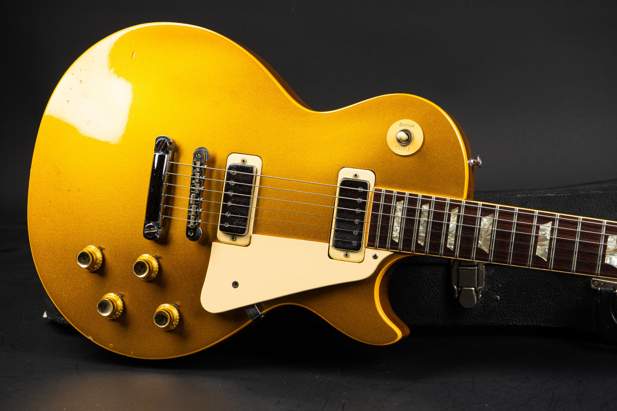 1974 Gibson Les Paul Deluxe – Goldtop – GuitarPoint