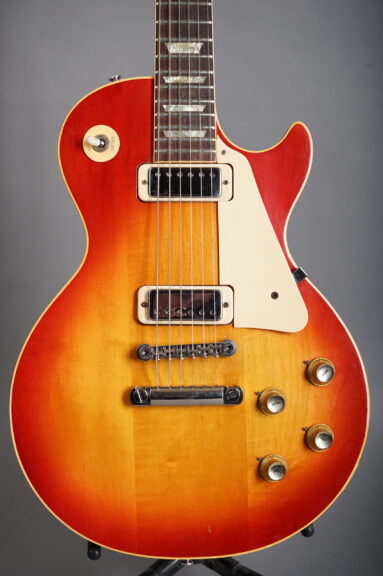 1974 Gibson Les Paul Deluxe - Sunburst