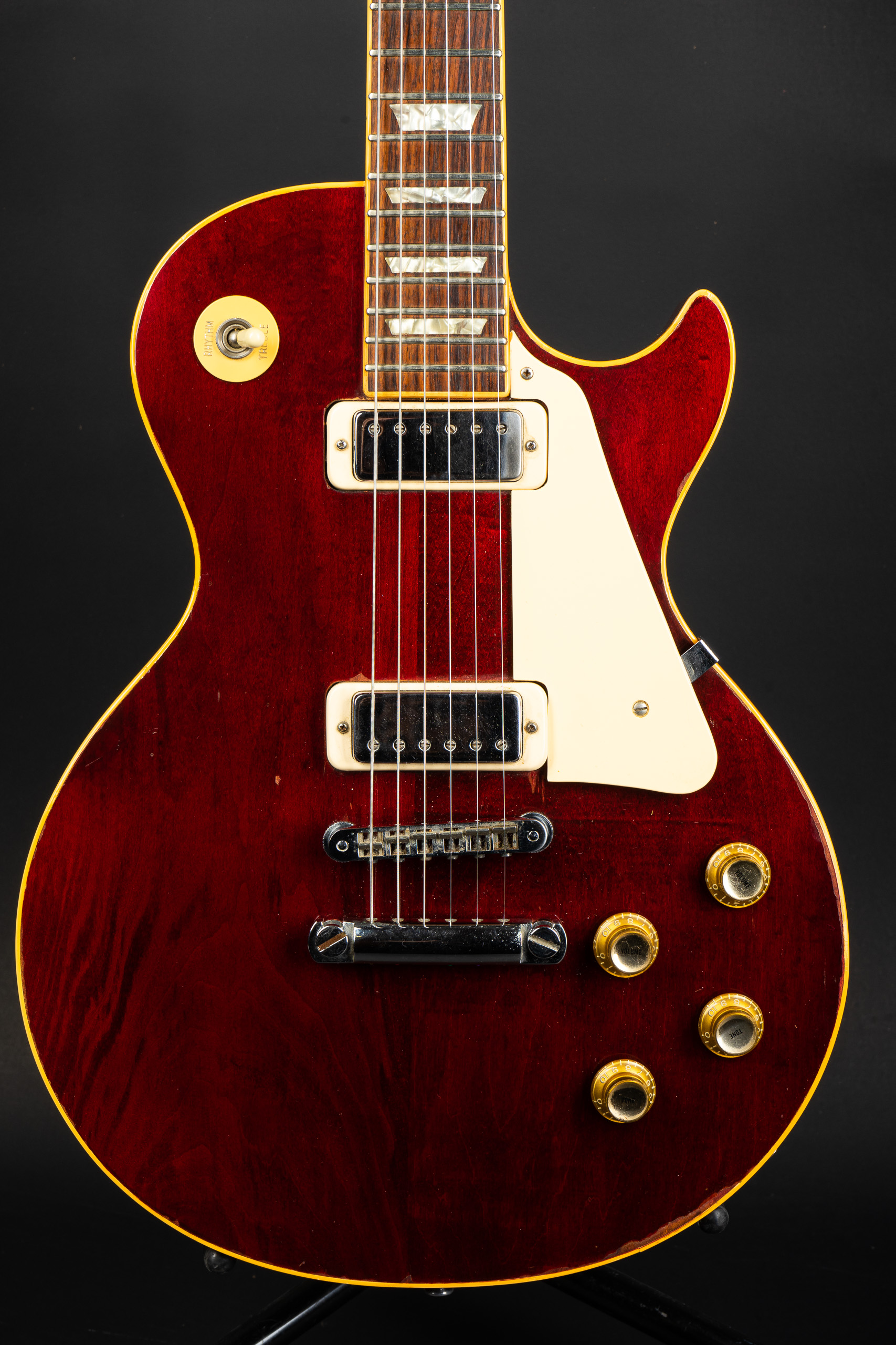1975 Gibson Les Paul Deluxe - Winered - GuitarPoint