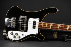 1975年製 Rickenbacker 4001 Jetglo リッケンバッカー 1975-Rickenbacker-4001-Bass-