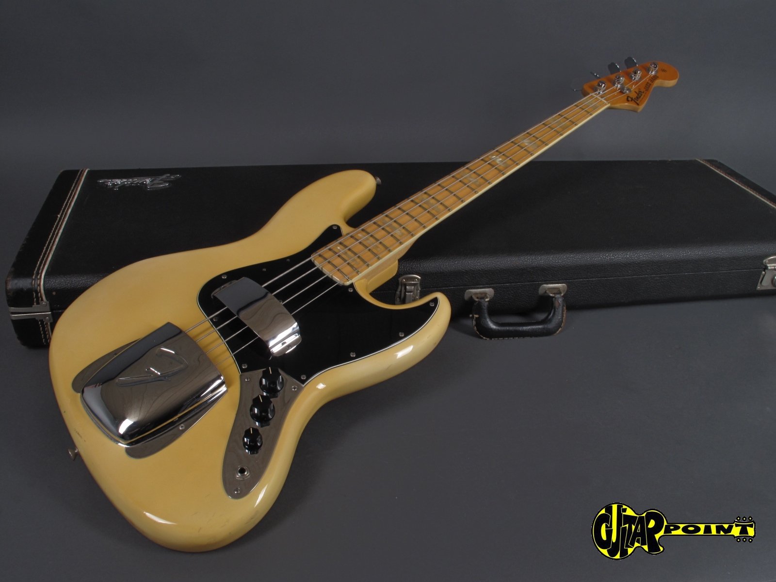 1976 Fender Jazz Bass Olympic White Guitarpoint 6364