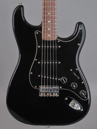 1976 Fender Stratocaster - Black